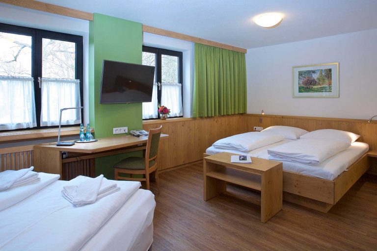 4 Bett Zimmer Hotel