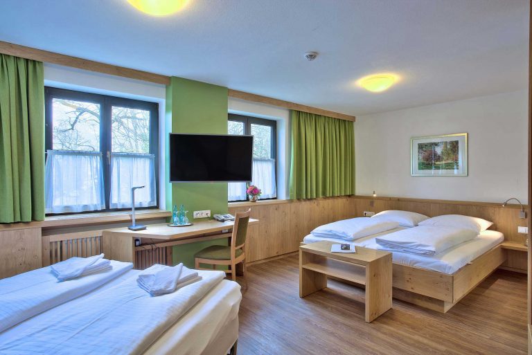 Totale 4 Bett Zimmer Hotel